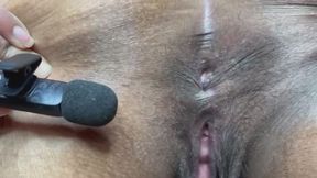 Abriendo mucho mi culo sucio con gases