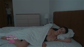 Ibe Waiting for You, Stepbrother Found Naked Stepsister and Share Bed Till Surprise Facial Mrcat
