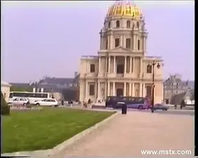 Tourist chick drenched in cum from black leather lover