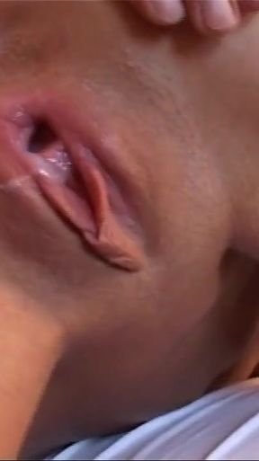 Emotional moment from &quot;Ich brauche geld Nr.9 (Full Movie)&quot;