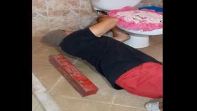 me cogi al plomero