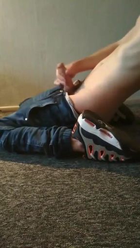 Sagger Bagger Osiris D3 Sneakers Load, Fuck and Cum