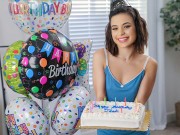 Sis Loves Me - Sweet Stepsister Aria Valencia Gives Stepbro A Lustful Birthday Blowjob