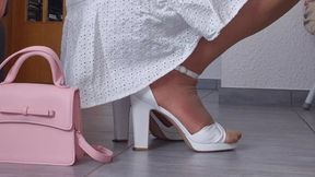 Sexy High heels and nylon with Xunami