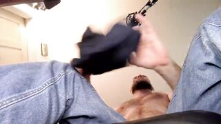 Massives Kneeing Livestream!