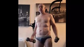 I cum for you on her juicy lips while Alex rides me hard and deep