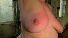 Breasts Torment in the Workshop - It Bangs Loudly