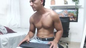 Maximo Ston Private Show