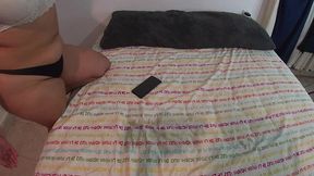 me follo a la vecina, mientras su esposo le habla por telefono a larga distancia