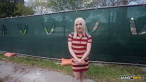 Amber Maddie 250409 Bus