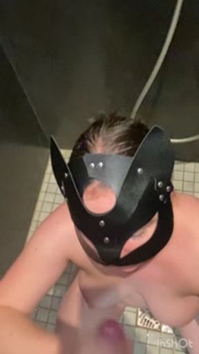 After a successful shower, my mouth was full and I gave him a blowjob