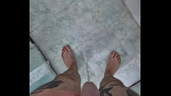MIJANDO GOSTOSO NOBANHO - FETICHE