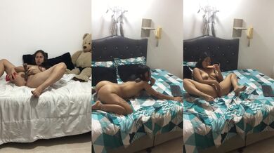 Argentinas squirt while fingering their dripping pussies in POV