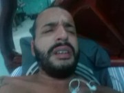 Gozando na punheta e falando putaria