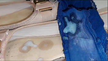 Jerking above balerina flats and dirty panties