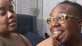 BBW finger gets bitten by lesbian stud