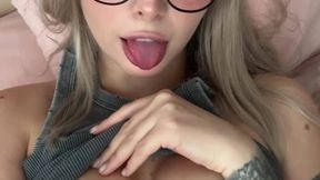 Social Media Creator @Little_Kitty @Showing Boobs and #Glasses Porn #Teen #Blonde #Sexy clips film free | Tik.Porn