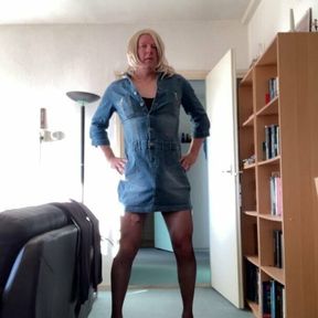 Showing my new denim dress...