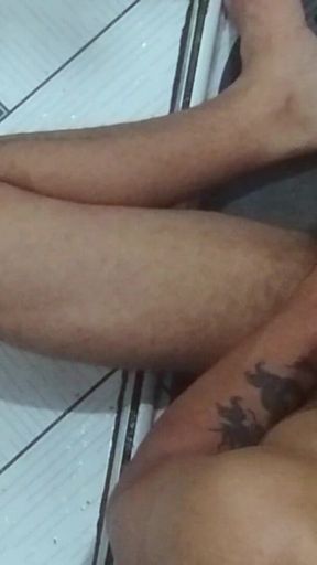 Naughty Male with Cheirão Showing off
