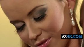 vx4k-4-1-217-ne-pv-cindy-dollar-72-1