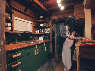 Tattooed Wifey Makes Cabbage Soup and Creampie for Biggest Weenie Hipster