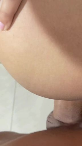 That's the Advantage of Having Hardcore Sex Without Protection with My Stepsister's Friend