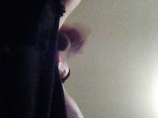 Flapping My Clitoris Around