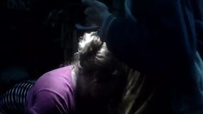 My girlfriend sucks me in the dark while I&#039;m recording with her cell phone