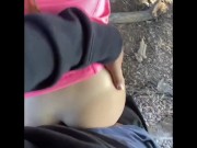 Penetrada en el bosque con eyaculacion