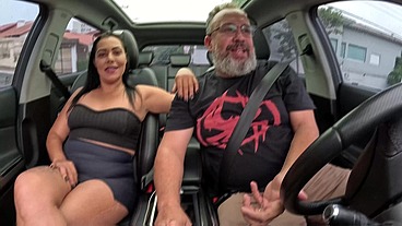 Victoria Amanda vem para Capital de São Paulo só para dar o cuzinho para o Ted na carona
