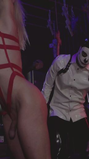 TS Fuck Toy and the Dungeon Master