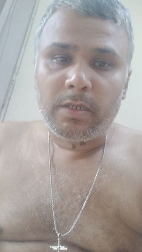 Will lick your hairy Hole to give more Pleasure Full night Freely....