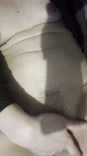 Rub my hairy pussy front my lover and filming for my cuckold