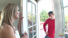 Cheerleader enjoys drooling on a thick cock before taking it in her cunt