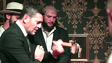Lucky guy wins Valentina Ricci at roulette - Captive scene 2