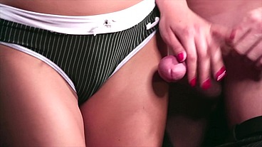 Lucky guy wins Valentina Ricci at roulette - Captive scene 2