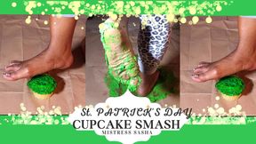 St. Patrick's Day Cupcake Smash