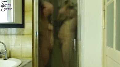 Curvy French couple fucks hard in the shower
