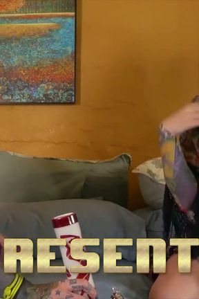 Taurus &amp; Romance Fuck the Delivery Man
