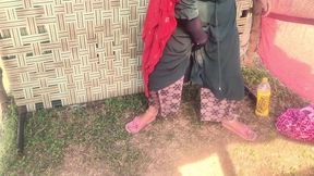 Indian village aunty fucked in Field by her son's friend hot desi Hindi sex video