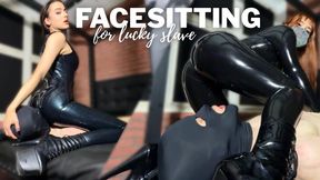 Double Domination: Facesitting For Lucky Slave With Lady Perse