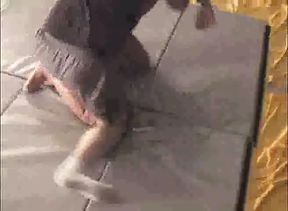 Van vs. The Photographer 1.