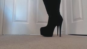 you'll do anything for My perfect ass (AVI)