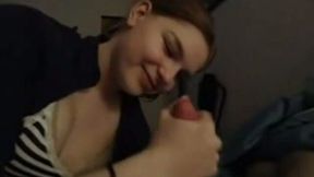 Cute white girlfriend is very happy to extract cum