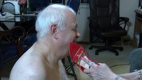 Christina Shoe Slapping Trampleguys Face - Mobile Device Version