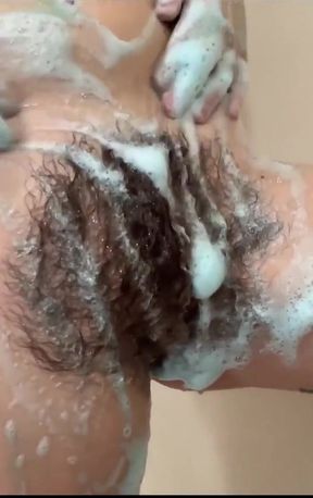 Dirty Girl Soaps up Her Hairy Bush