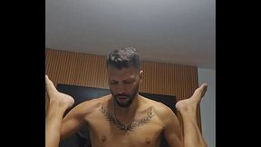 Eu e meu primo sozinho, arrombei cu dele