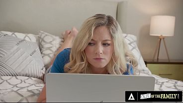 Amateur GF gives a sloppy blowjob and shows off her bubble butt