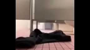 8598350 thick booty chub