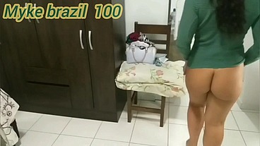 Eu fui na casa da vitora beatriz covidar ela pra sair comigo mais ela falou para nos transar premeiro